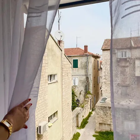 Apartament Dinka Old Town With Sea View