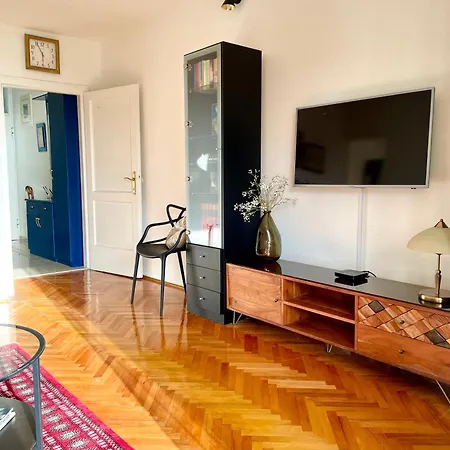 Dinka Old Town With Sea View Apartamento
